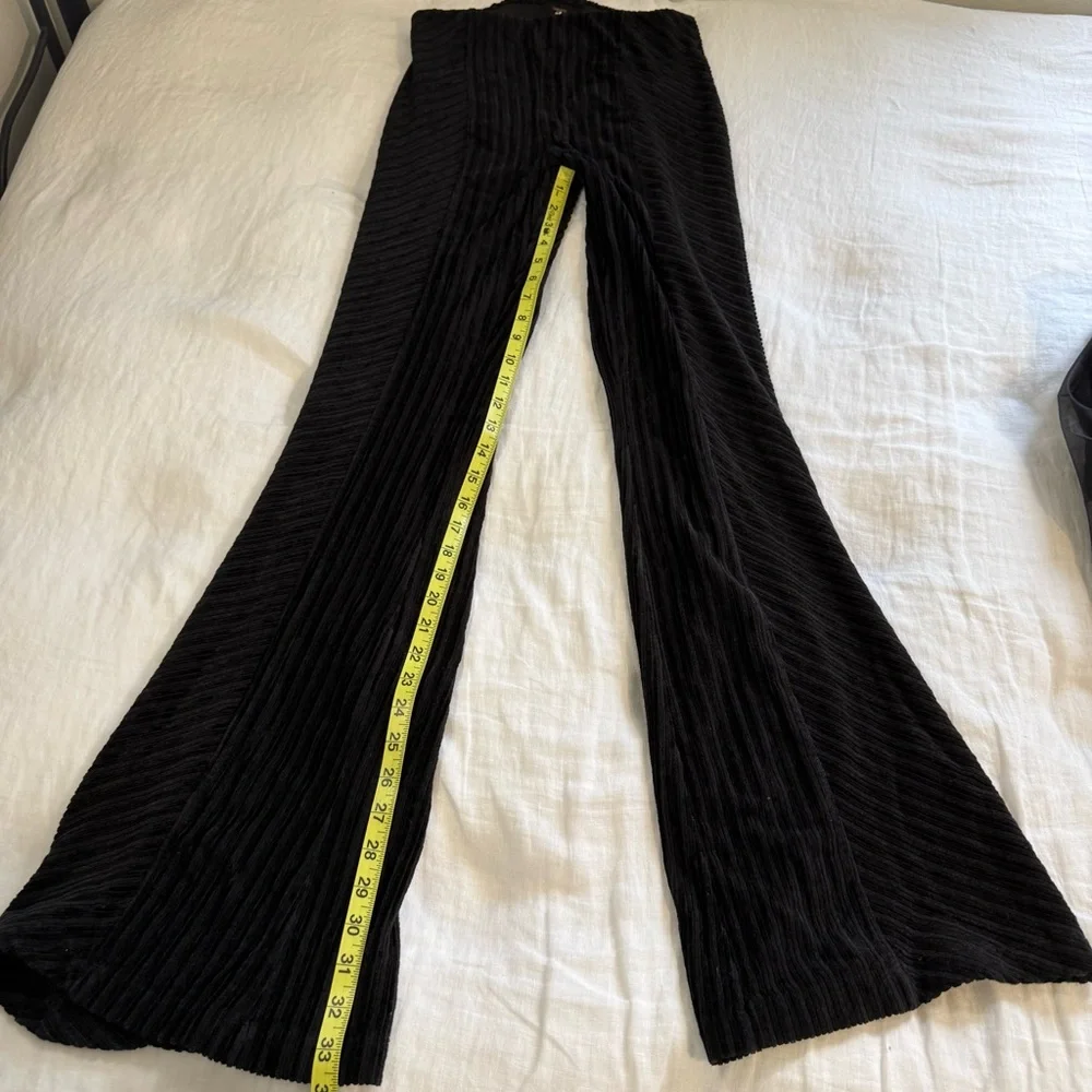 Free People Slim Pull-On Velvet Flare Pants Black - Picture 14 of 16